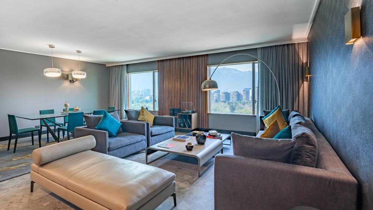 Pullman Santiago Vitacura מראה חיצוני תמונה A suite at the hotel